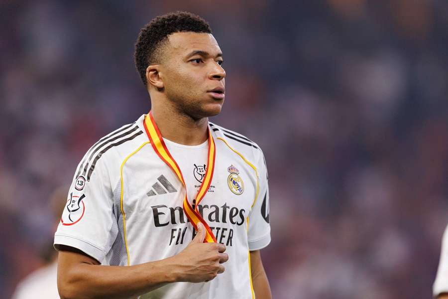 Kylian Mbappe face tot posibilul să evolueze împotriva lui City în optimile Ligii Campionilor