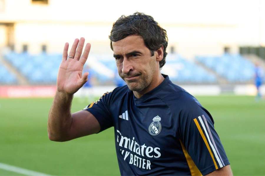 Raúl podría despedirse del Madrid para irse al Villarreal.