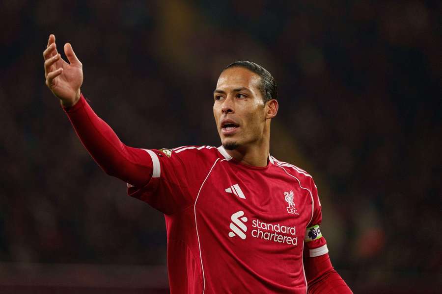 Ex-Chelsea star slams Liverpool captain Van Dijk: You COWARD!