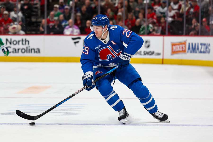 Avalanche już drugi raz w tym sezonie mają serię 10 wygranych z rzędu Avalanche już drugi raz w tym sezonie mają serię 10 wygranych z rzędu