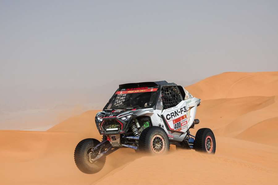 Alexandre Pinto abandona Dakar-2026 depois de vários contratempos mecânicos