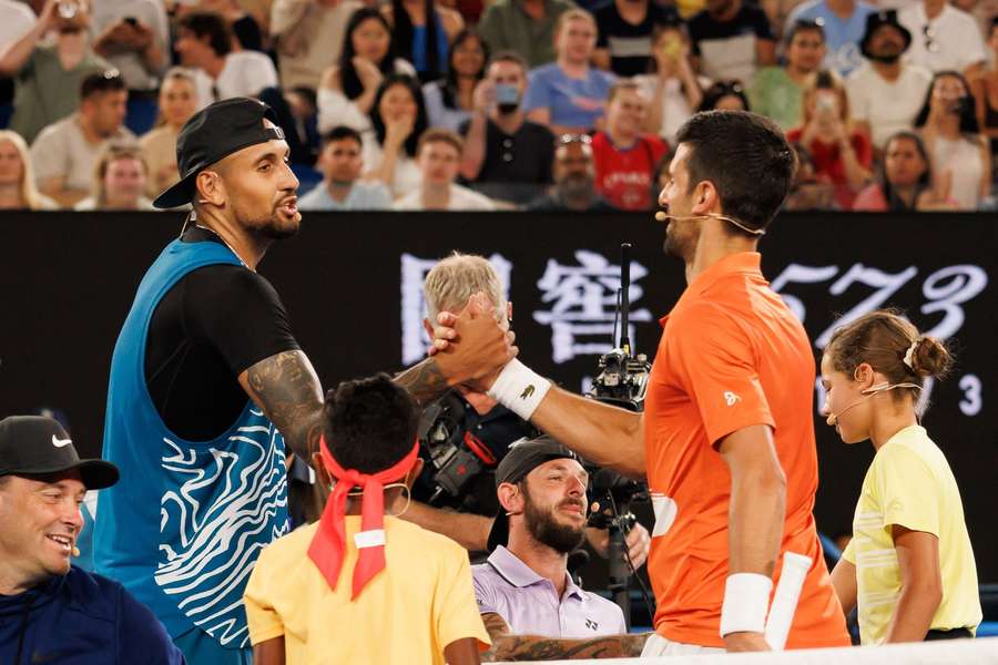 Kyrgios (l.) und Djokovic treten im Januar gemeinsam im Doppel an