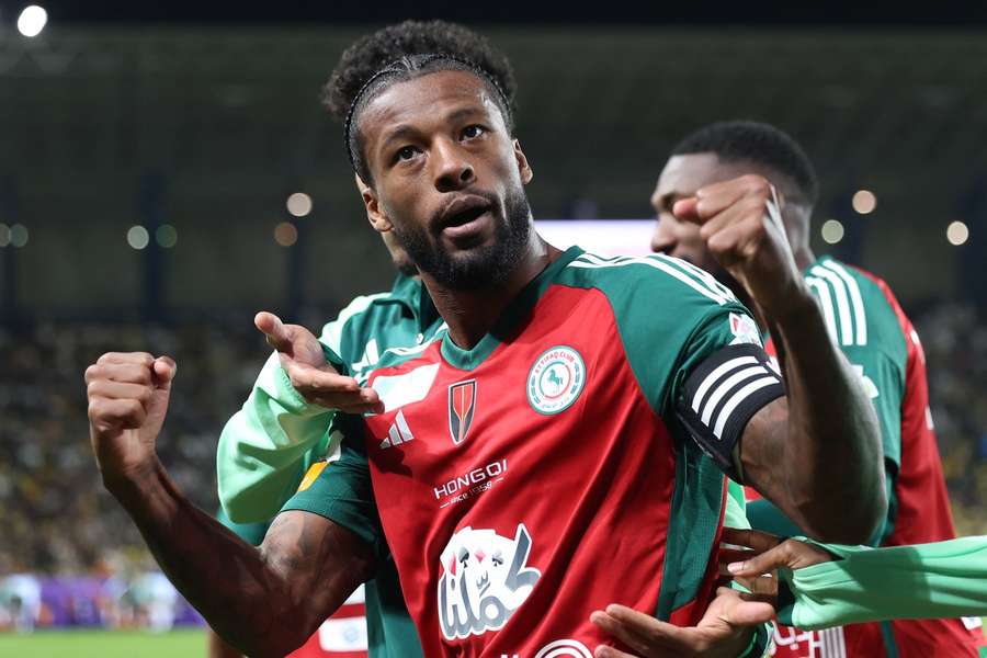 Wijnaldum and Hendry leaving Al-Ettifaq
