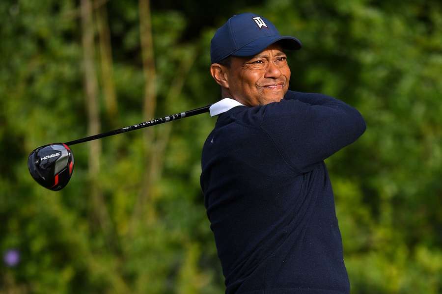 Sedem mesiacov po zranení sa v akcii na PGA Tour predstavil opäť Tiger Woods.