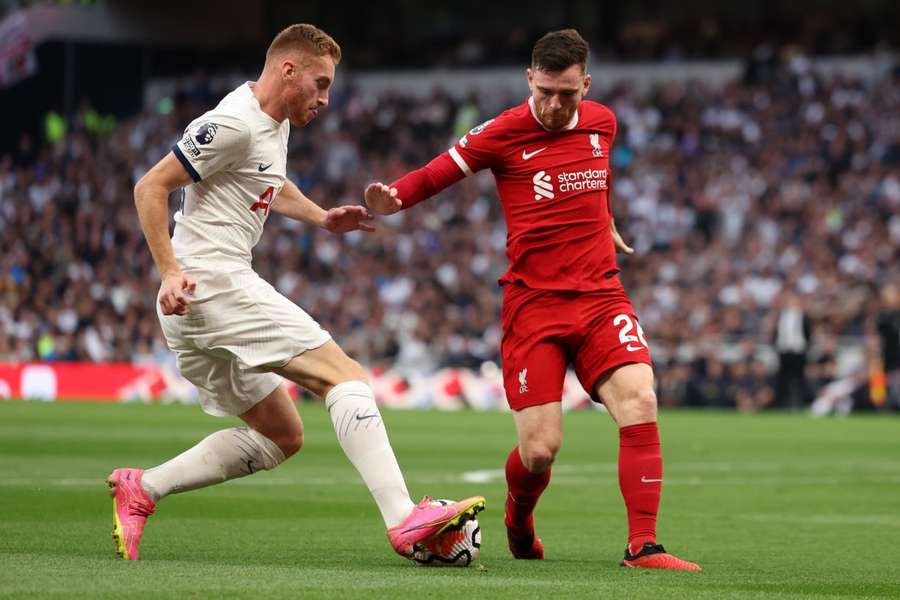 Liverpool left-back Robertson excited about Slot arrival