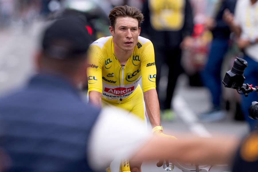 Jasper Philipsen dice adiós al Tour de Francia