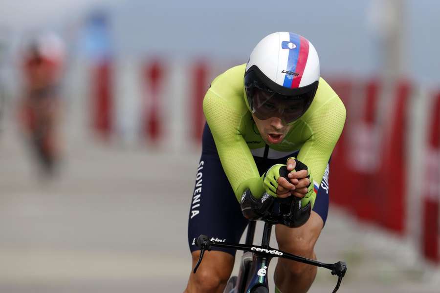 Roglic gana la contrarreloj de la primera etapa de Vuelta al País Vasco