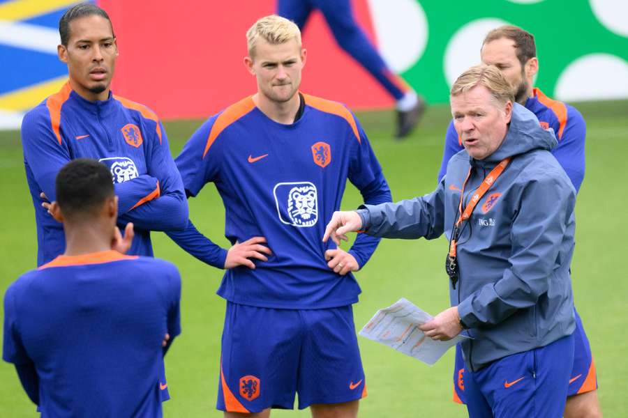 Holanda vai em busca de título inédito da Euro