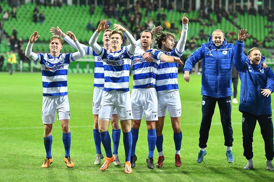 SV Spakenburg in Galgenwaard gesteund door 4000 fans: 'Gesprek van de dag'