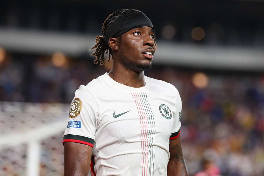 Madueke môže vymeniť Chelsea za úhlavného rivala Arsenal. 