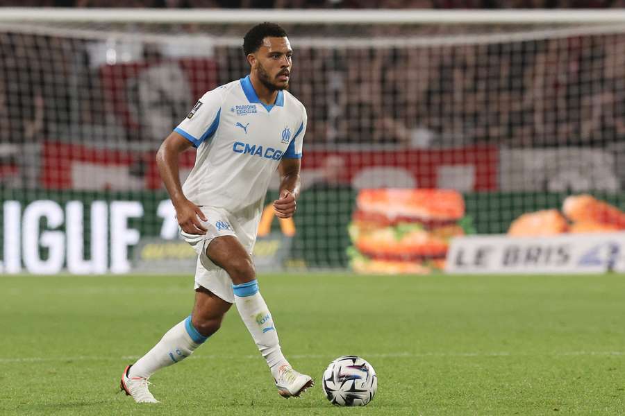 Egan-Riley face à Rennes le week-end dernier.