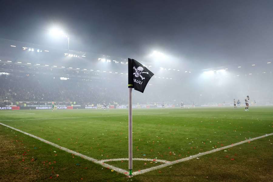 Il St. Pauli ricevere al Millerntor-Stadion la visita del Werder Brema Il St. Pauli ricevere al Millerntor-Stadion la visita del Werder Brema
