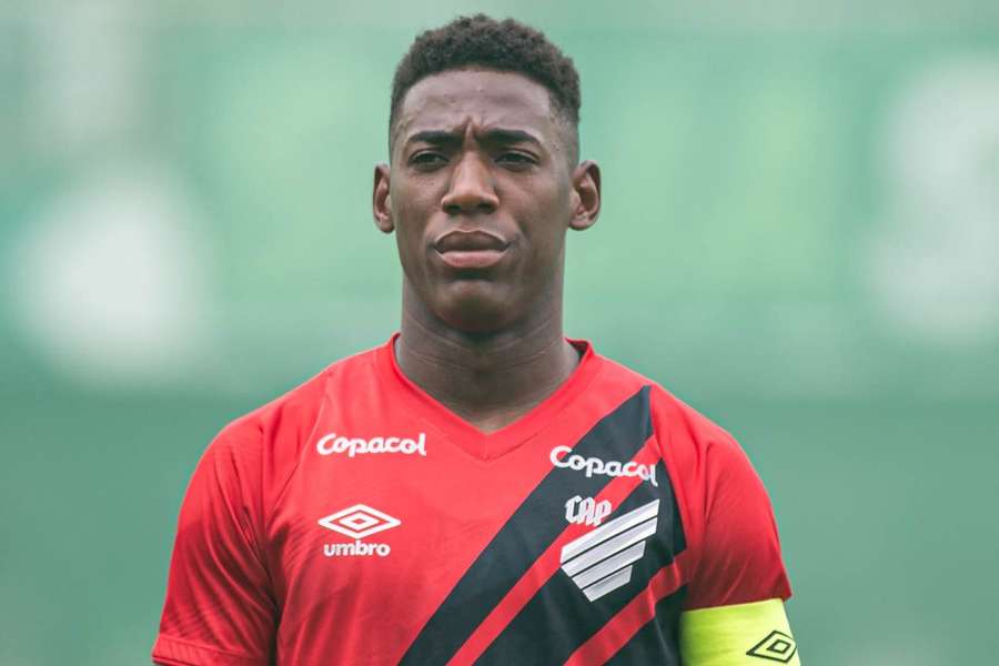 Léo Pelé durante o clássico entre Coritiba e Athletico-PR, no Couto Pereira