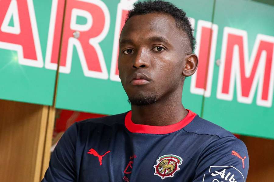 Alberth Elis com a camisola do Marítimo