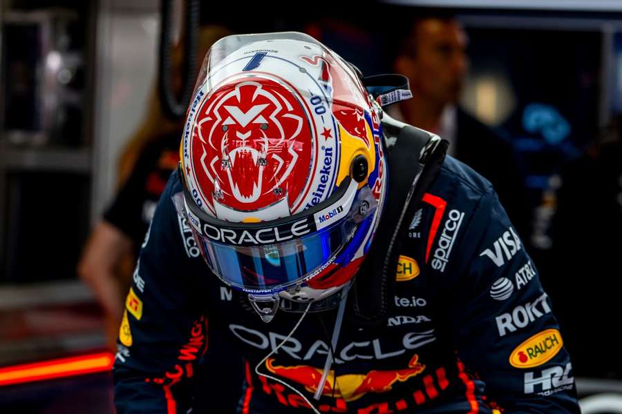Max Verstappen wechselt frühestens 2027 zu Mercedes