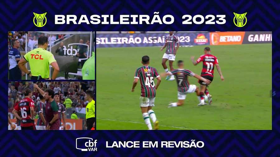 André cometeu falta na origem do gol de Arias