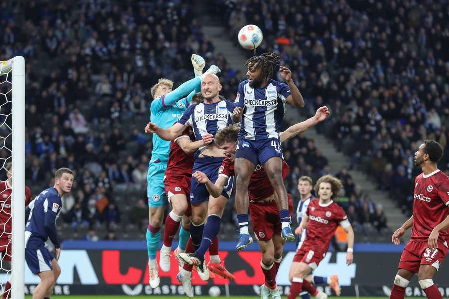 Hertha verpasst wichtige drei Punkte.