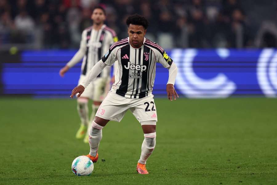 Mijlocașul american Weston McKennie ar putea face trecerea de la Juventus la Inter Milano în vara anului 2026 Mijlocașul american Weston McKennie ar putea face trecerea de la Juventus la Inter Milano în vara anului 2026
