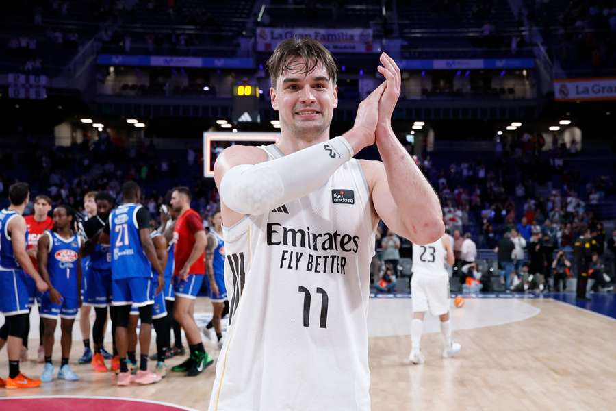 Hezonja, 53 créditos de valoración y 40 puntos