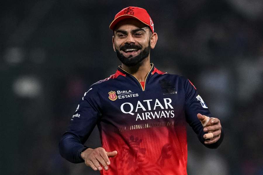 Virat Kohli tritt etwas kürzer.