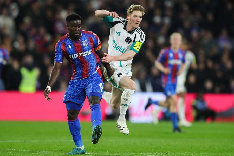 Marc Guehi - Crystal Palace, și Anthony Gordon - Newcastle United