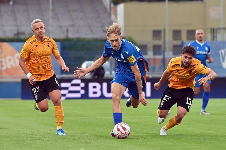 Jablonec v utkání vedl i 2:1, porážku ale neodvrátil. Jablonec v utkání vedl i 2:1, porážku ale neodvrátil.