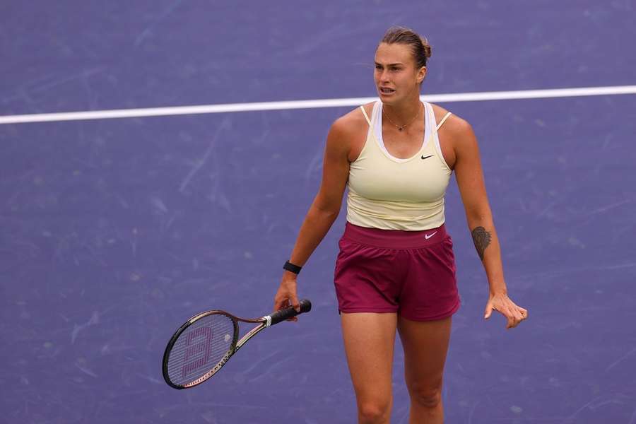 Verliezend finaliste Sabalenka valt terug in "oude gewoontes"