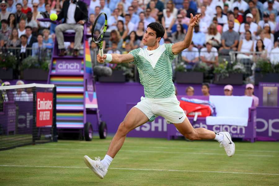 Tenis Flash: Kto zagra w finale w Londynie? Fręch powalczy w kwalifikacjach