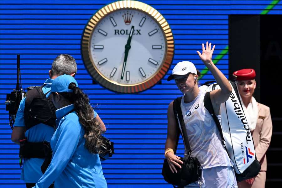 Iga Swiatek a parasit Australian Open inca din optimi