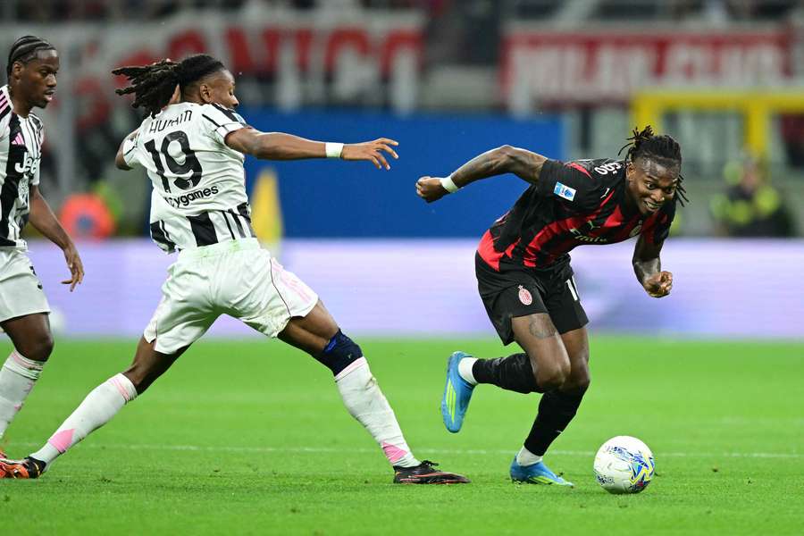 Rafael Leão pode deixar o Milan no final da época