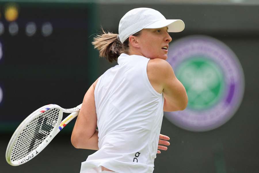 Iga Šwiateková vyhrála finále Wimbledonu bez ztráty gamu.