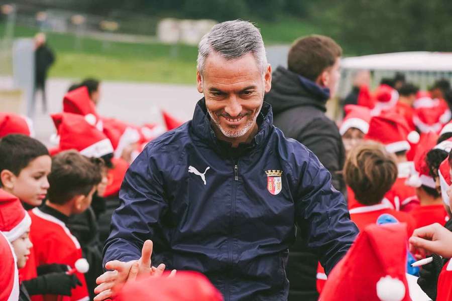 Bracarenses receberam jovens no treino de quarta-feira Bracarenses receberam jovens no treino de quarta-feira