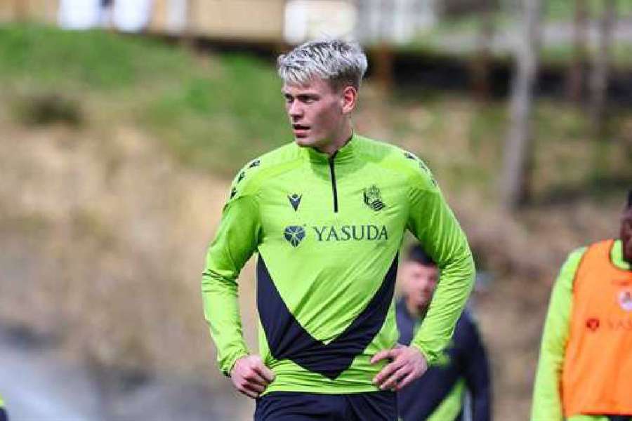 Oskarsson, jugador de la Real Sociedad Oskarsson, jugador de la Real Sociedad