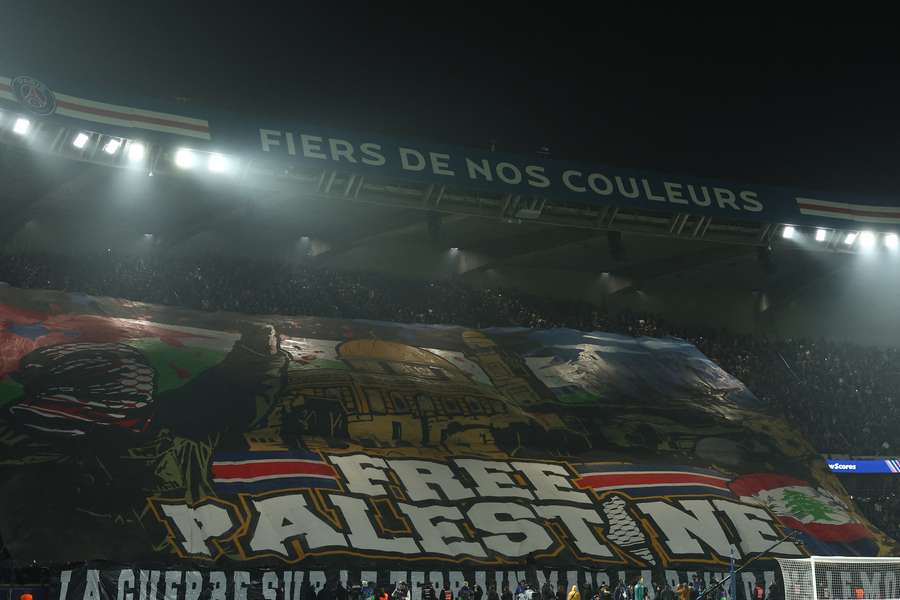 Le tifo du PSG.