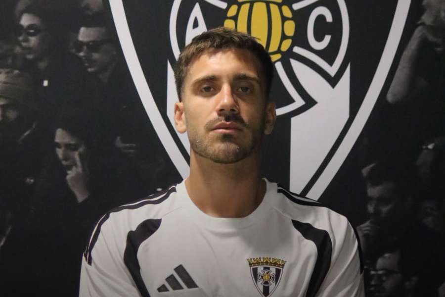 Amarante reforça defesa com Rodrigo Beirão Amarante reforça defesa com Rodrigo Beirão