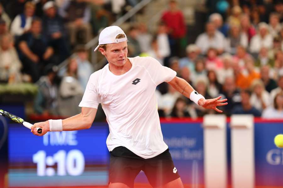 Jesper de Jong moet nog een wedstrijd overleven op het hoofdtoernooi van de US Open te bereiken