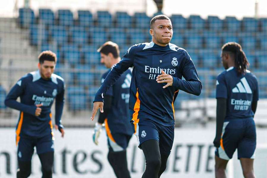 Kylian Mbappé by se měl vrátit do reprezentace.