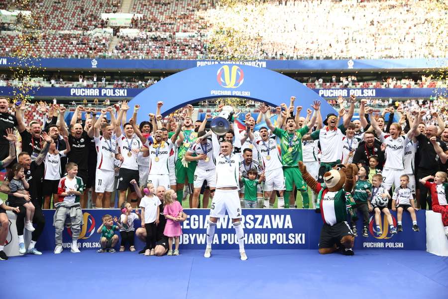 Legia Warszawa triumfuje na Stadionie Narodowym