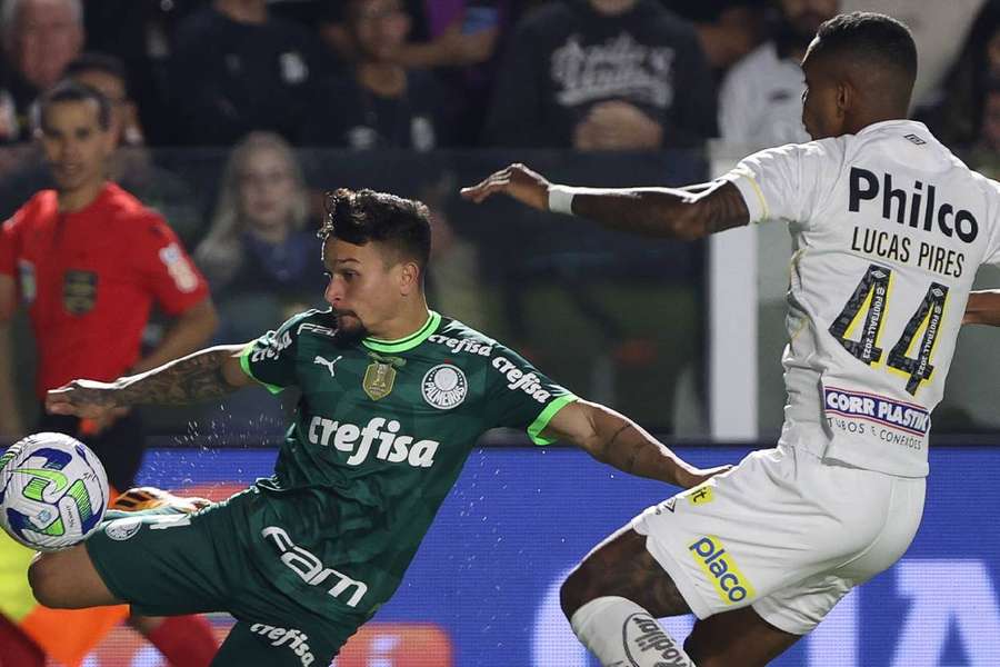 Palmeiras segue na vice-liderança do Brasileirão