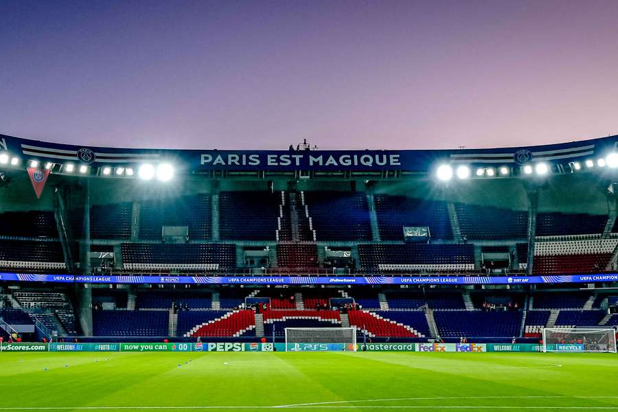 Prefeitura de Paris vai manter medidas de segurança habituais em torno do Parque dos Príncipes