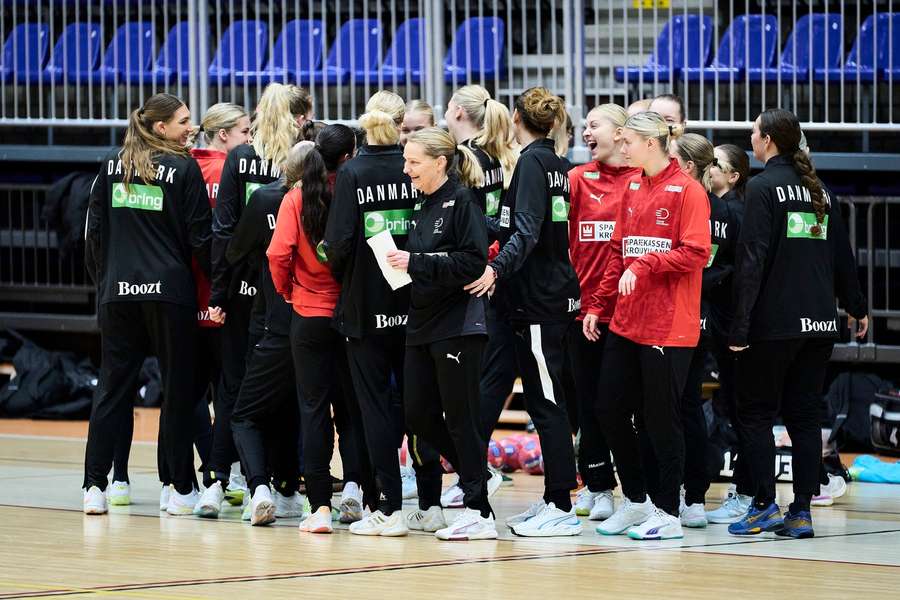 Dania, Norwegia, Węgry i Brazylia z kompletem punktów w pierwszych meczach rundy zasadniczej