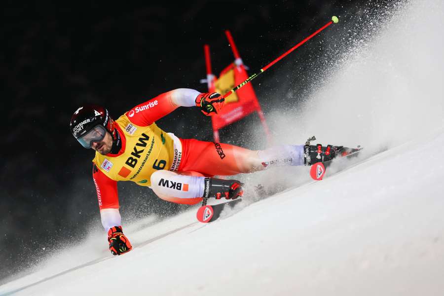 Adam Žampa postúpil do 2. kola, v Schladmingu vedie Meillard