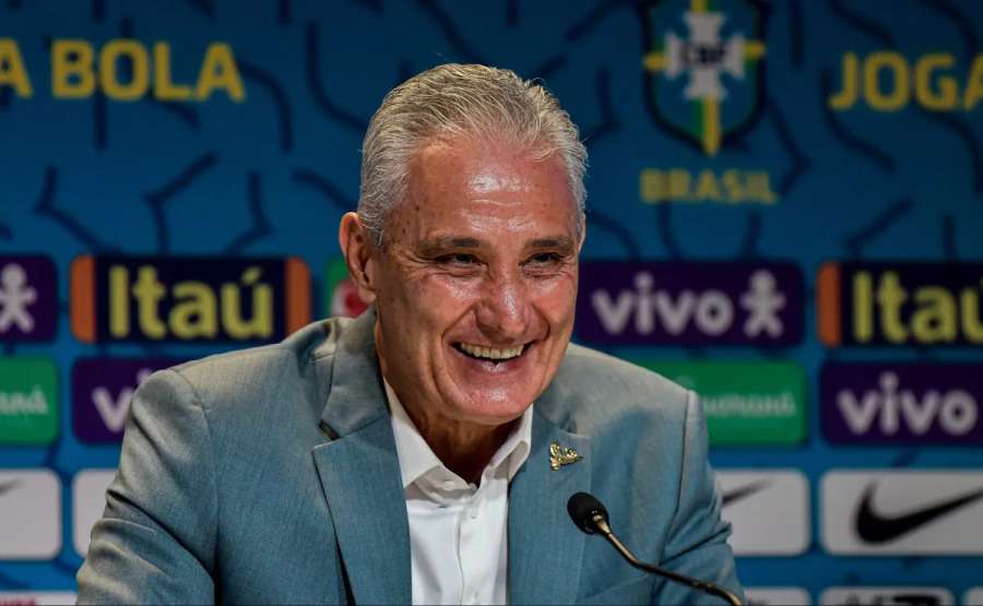 Tite durante passagem na Seleção Brasileira Tite durante passagem na Seleção Brasileira