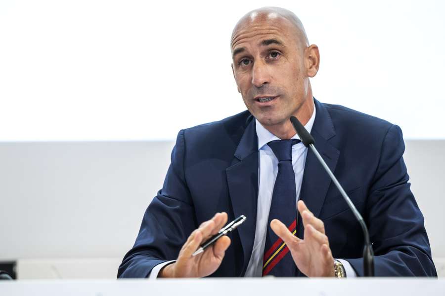 Luis Rubiales wordt onderzocht door de Spaanse openbaar aanklagers