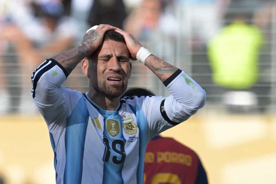 Otamendi também não seguirá na seleção argentina Otamendi também não seguirá na seleção argentina