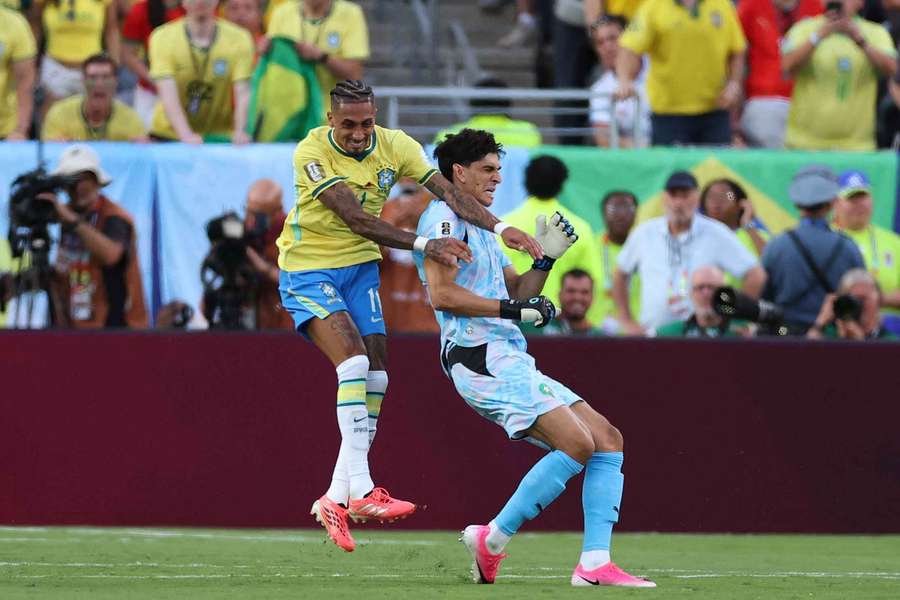 Los equipos de la Conmebol, entre luces y sombras en su debut Mundialista Los equipos de la Conmebol, entre luces y sombras en su debut Mundialista
