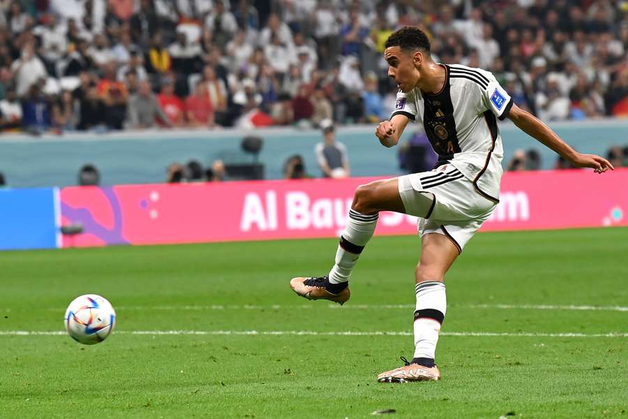 Jamal Musiala in actie voor het Duitse elftal