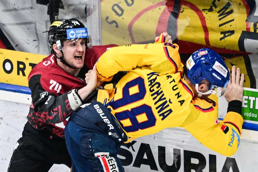 Raška se pustil do bitky s Kachyňou. Raška se pustil do bitky s Kachyňou.