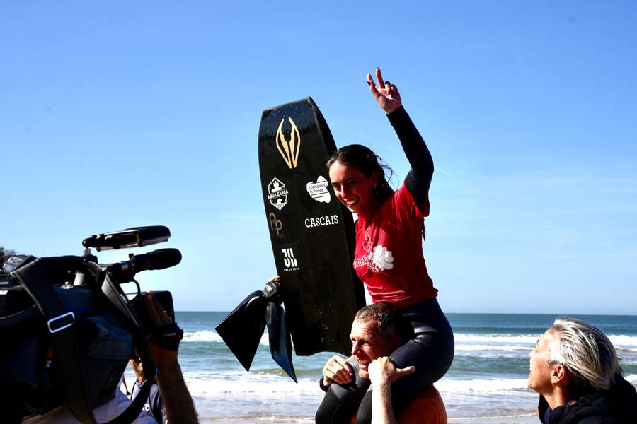 Filipa Freitas é a nova campeã europeia júnior de bodyboard