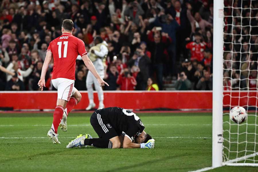 Il rigore di Chris Wood che decide il match contro l'Aston Villa